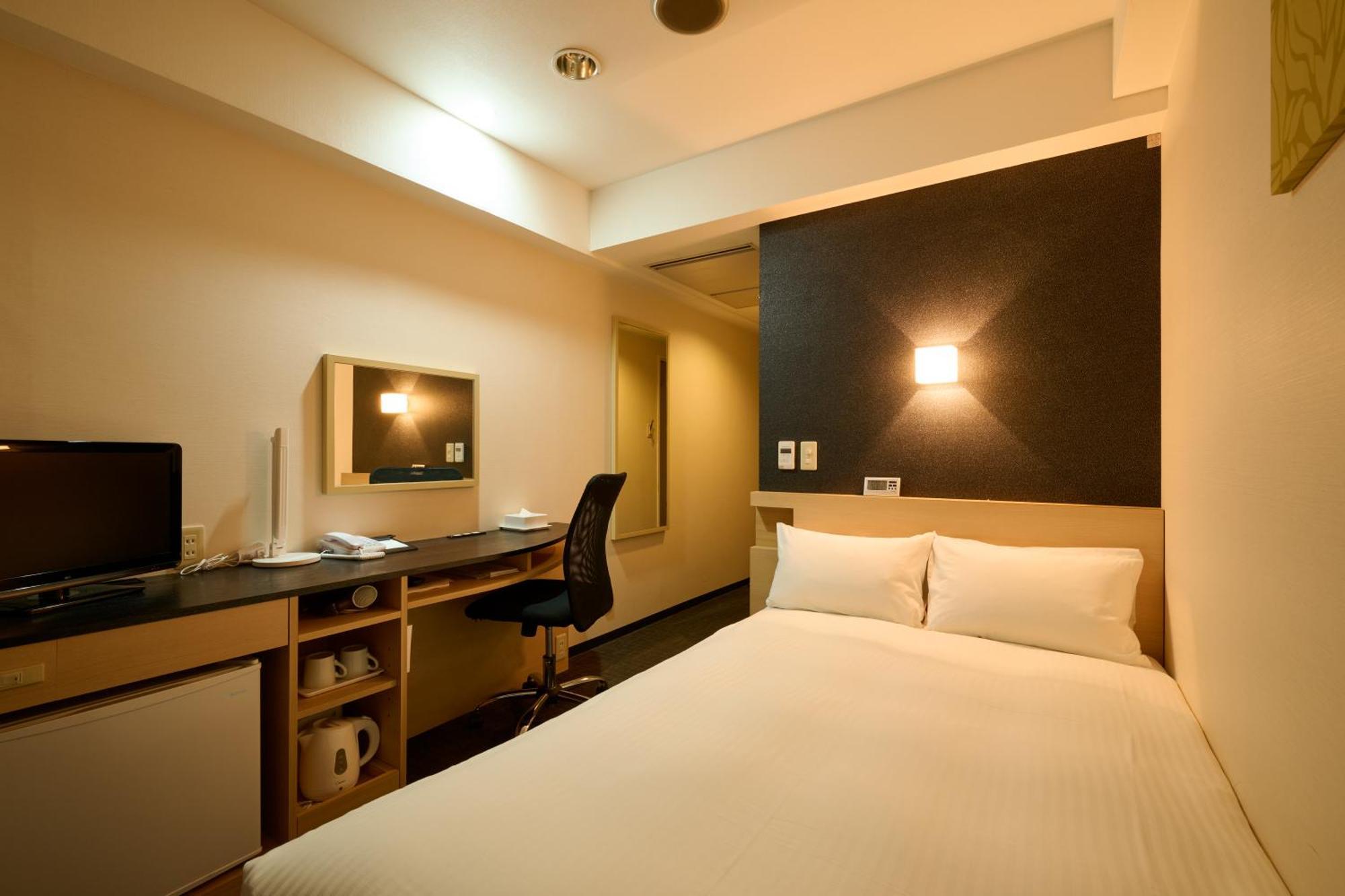 Smile Hotel Kyoto Shijo Bagian luar foto